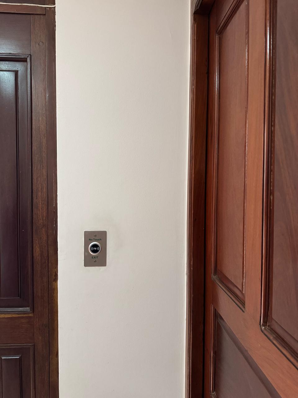 Proyecto real de control de acceso Nexadom